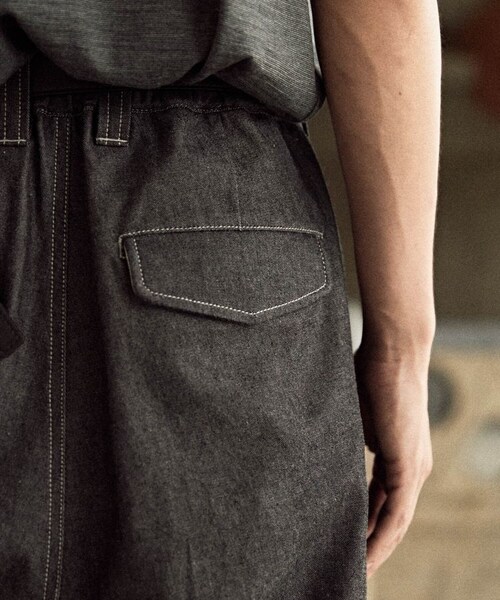 LIDNM（リドム）の「VAJIRA FATIGUE TROUSERS（デニムパンツ・メンズ・グレー・S/M/L）」の7枚目の写真