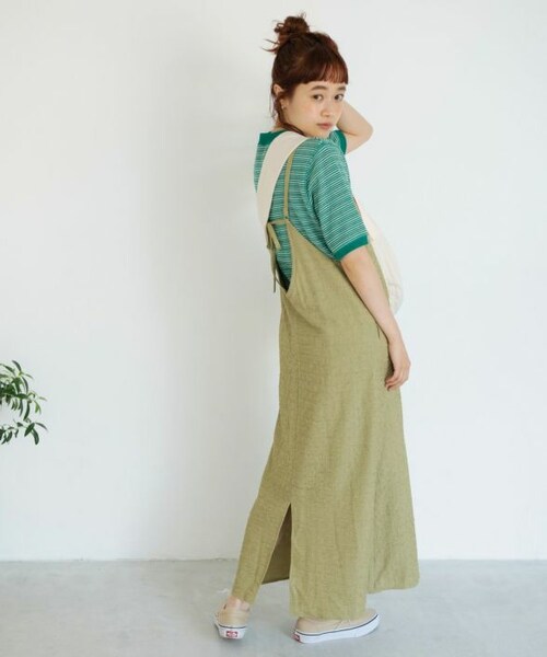 Crisp（クリスプ）の「クリンクルキャミワンピース[c2R3061]（ワンピース・レディース・グリーン/アイボリー/オレンジ・FREE）」の3枚目の写真