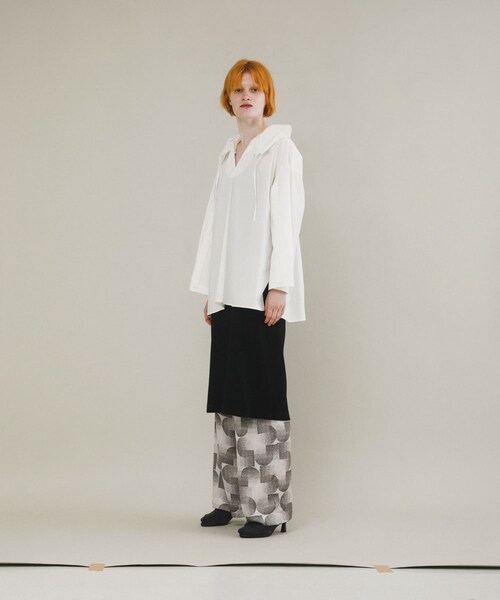 LAATO（ラート）の「frill skipper blouse（シャツ/ブラウス・レディース・パール/セメント・FREE）」の8枚目の写真