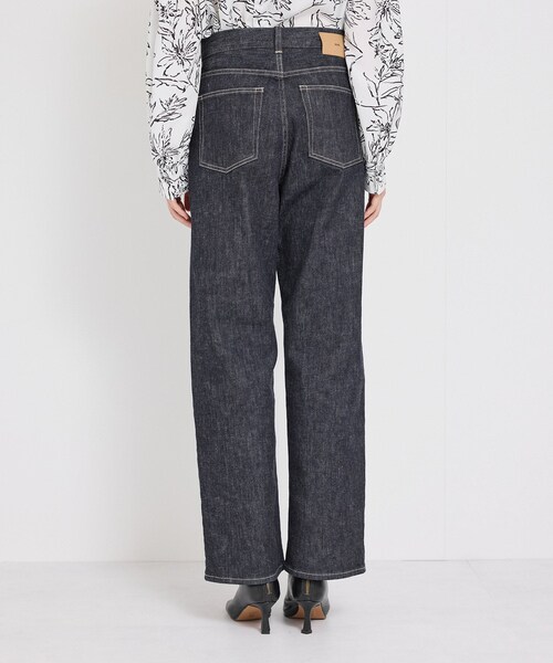 ROPE'(ロペ)の「ストレッチデニムストレートパンツ(デニムパンツ・レディース・ネイビー/ブルー・36/38/40)」の18枚目の写真