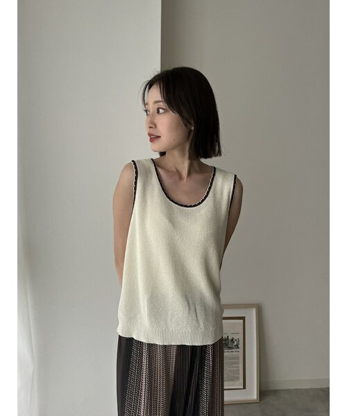 neam（ニーム）の「WAFFLE BICOLOR TANK（タンクトップ・レディース・ホワイト/グレー・free）」の3枚目の写真