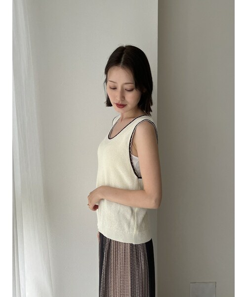 neam（ニーム）の「WAFFLE BICOLOR TANK（タンクトップ・レディース・ホワイト/グレー・free）」の7枚目の写真