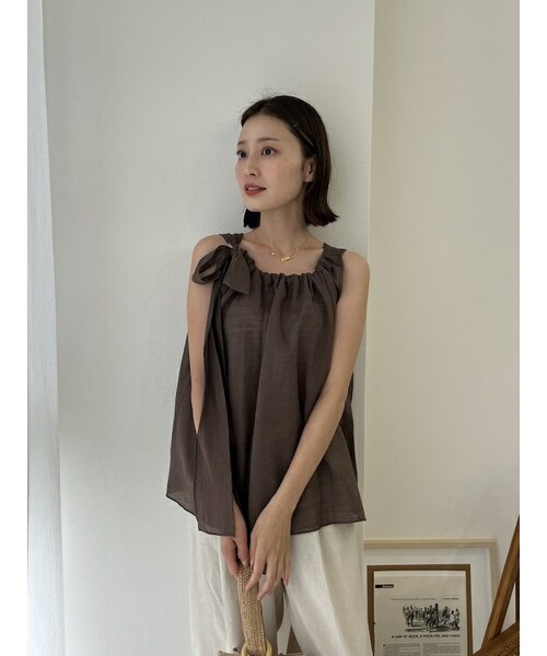 neam（ニーム）の「SHOULDER RIBBON LINEN NO SLEEVE（タンクトップ・レディース・ホワイト/ブラウン・free）」の12枚目の写真
