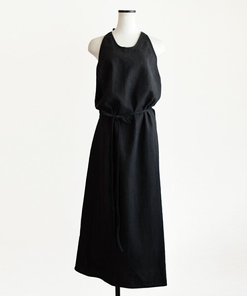 Marient（マリエント）の「ホルターリネンカラーOP（ワンピース・レディース・ベージュ/ブラック・FREE）」の2枚目の写真