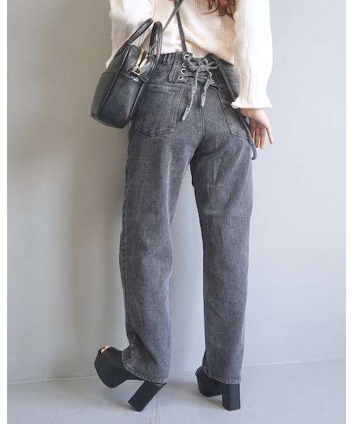 A.D.G(エーディージー)の「Lace-up Suspenders Black Denim Pants(デニムパンツ・レディース・ブラック・FREE)」の2枚目の写真