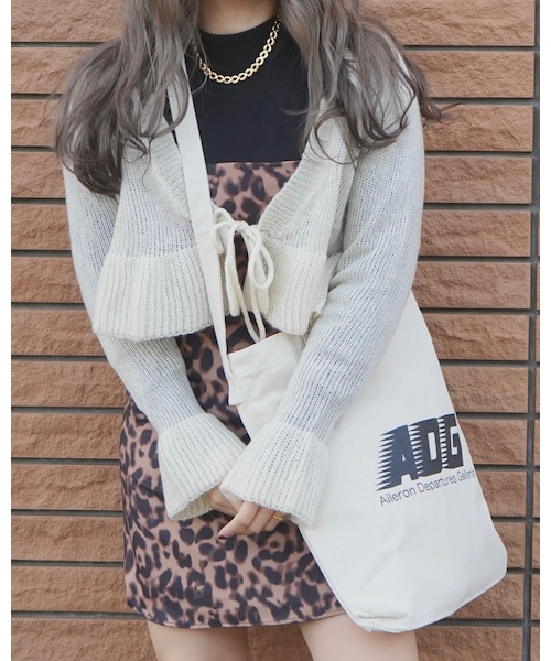 A.D.G(エーディージー)の「Frill Hem Ribbon Knit Cardigan (cream)(カーディガン/ボレロ・レディース・ベージュ・FREE)」の1枚目の写真