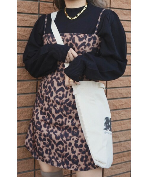 A.D.G(エーディージー)の「Basic Balloon Sleeve High-neck Knit (black)(ニット/セーター・レディース・ブラック・FREE)」の2枚目の写真