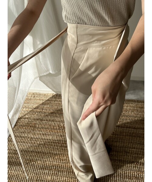 neam（ニーム）の「DESIGN NUANCE COLOR PANTS（その他パンツ・レディース・ホワイト/グリーン・free）」の8枚目の写真