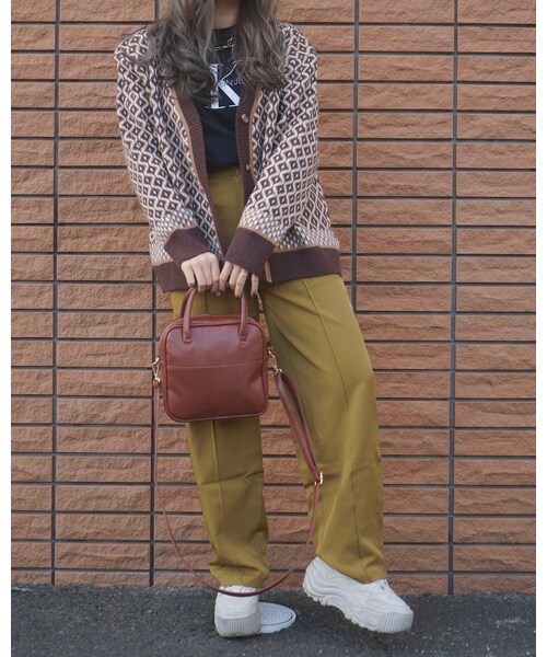 A.D.G(エーディージー)の「Center Press Flare Slacks (mustard yellow)(スラックス・レディース・イエロー・FREE)」の1枚目の写真