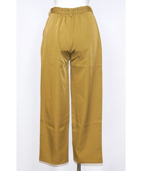 A.D.G(エーディージー)の「Center Press Flare Slacks (mustard yellow)(スラックス・レディース・イエロー・FREE)」の7枚目の写真
