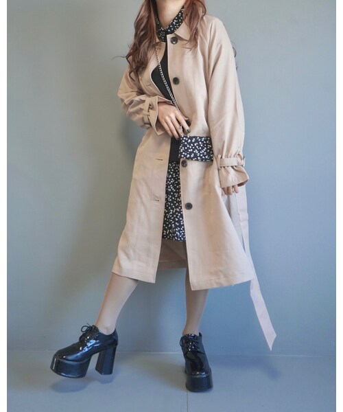 A.D.G（エーディージー）の「(Flower Onepiece + Vest + Mini Bag) 3P SET - Black（ワンピース・レディース・ブラック・FREE）」の3枚目の写真