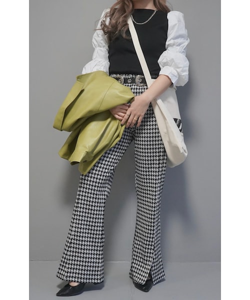 A.D.G（エーディージー）の「Puff Sleeve Blouse Docking Tops (black)（その他トップス・レディース・ブラック・FREE）」の2枚目の写真