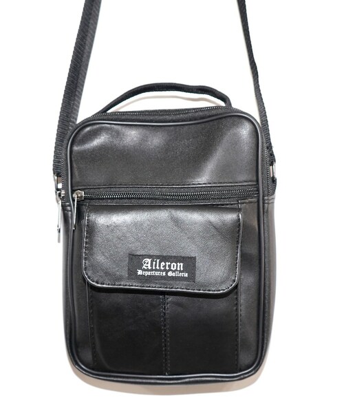 A.D.G(エーディージー)の「"A.D.G" Flap-Pocket Leather Shoulder Bag(ショルダーバッグ・レディース・ブラック・FREE)」の4枚目の写真
