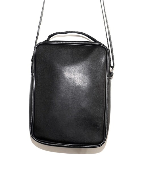 A.D.G(エーディージー)の「"A.D.G" Flap-Pocket Leather Shoulder Bag(ショルダーバッグ・レディース・ブラック・FREE)」の5枚目の写真