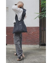 "ADG" Frill Gather Tote-Bag（black）