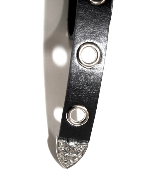 A.D.G（エーディージー）の「Emboss W-Buckle Eyelet Belt (black)（ベルト・レディース・BLACK LEATHER・FREE）」の8枚目の写真