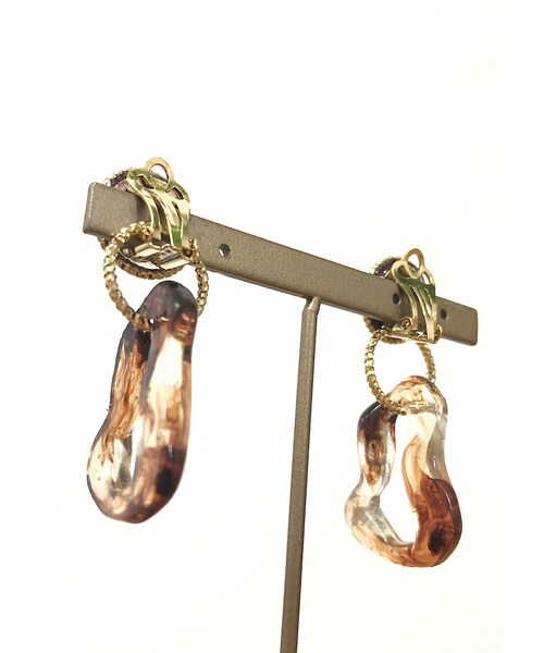 A.D.G(エーディージー)の「【handmade】circle head nuance-hoop(s) earring(brown)(イヤリング・レディース・ブラウン・FREE)」の5枚目の写真