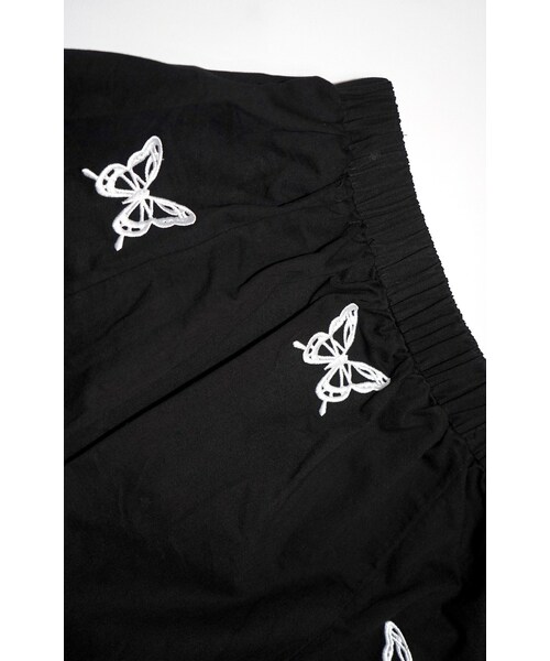 A.D.G（エーディージー）の「Butterfly Embroidery Flare Long Skirt (black)（スカート・レディース・BLACK・FREE）」の7枚目の写真