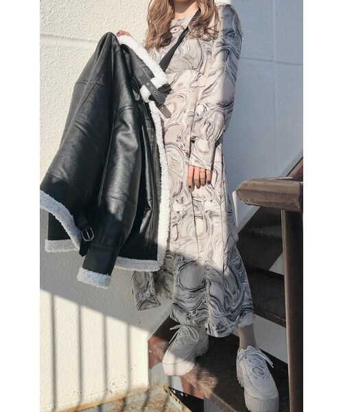 A.D.G（エーディージー）の「Marble Flare Long Onepiece (grey)（ワンピース・レディース・グレー・FREE）」の4枚目の写真