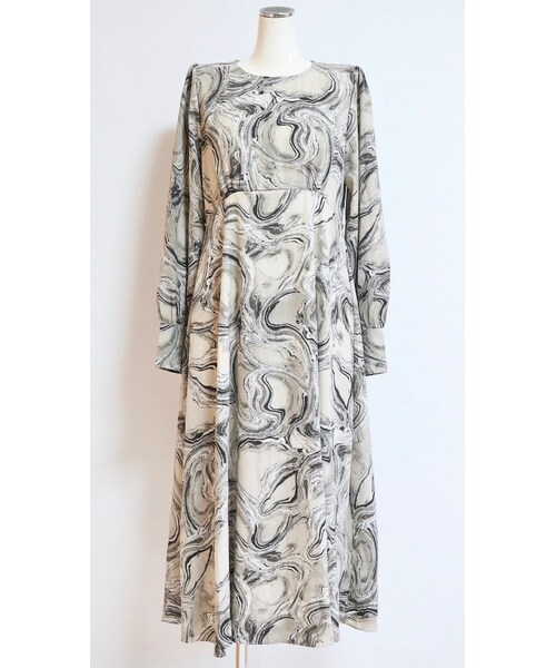 A.D.G（エーディージー）の「Marble Flare Long Onepiece (grey)（ワンピース・レディース・グレー・FREE）」の8枚目の写真
