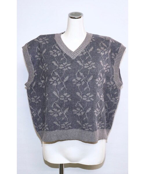 A.D.G(エーディージー)の「Flower V-Neck Knit Vest(ベスト・レディース・グレー・FREE)」の4枚目の写真