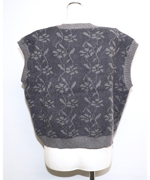 A.D.G(エーディージー)の「Flower V-Neck Knit Vest(ベスト・レディース・グレー・FREE)」の7枚目の写真