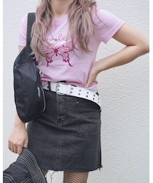 A.D.G（エーディージー）の「Cut-off Black Denim Mini- Skirt（デニムスカート・レディース）」