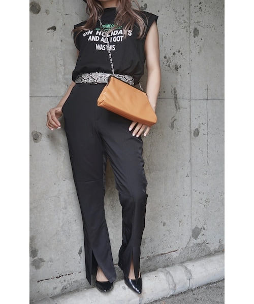 A.D.G(エーディージー)の「Front Slit Center Press Slacks (black)(スラックス・レディース・ブラック・FREE)」の1枚目の写真