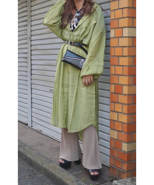 A.D.G(エーディージー)の「2way Sheer Long Shirts Onepiece (green tea)(シャツワンピース・レディース・グリーン・FREE)」の2枚目の写真