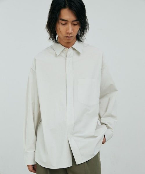 LIDNM（リドム）の「OOMI ZARASHI POPLIN SHIRT（シャツ/ブラウス・メンズ・ホワイト/ブラウン/グリーン・S/M/L）」の6枚目の写真