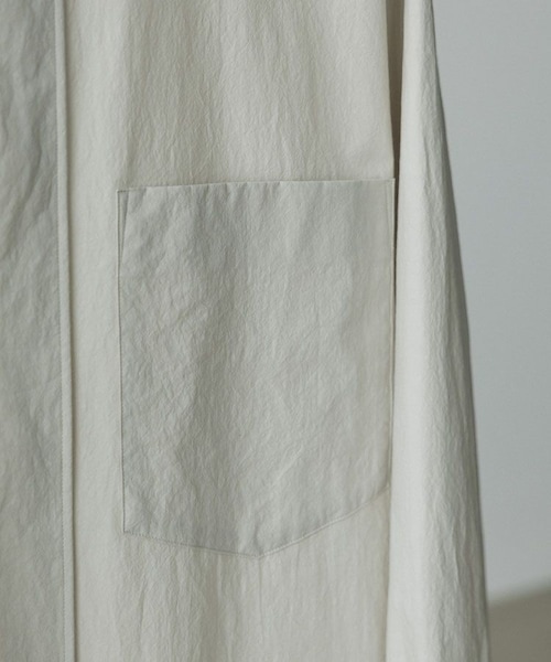 LIDNM（リドム）の「OOMI ZARASHI POPLIN SHIRT（シャツ/ブラウス・メンズ・ホワイト/ブラウン/グリーン・S/M/L）」の15枚目の写真
