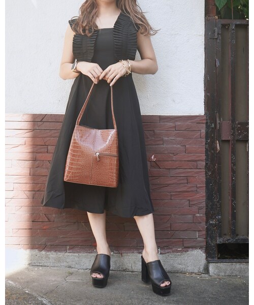 A.D.G（エーディージー）の「Crocodile Leather Touch Tote-Bag (camel brown)（トートバッグ・レディース・ブラウン・FREE）」の3枚目の写真