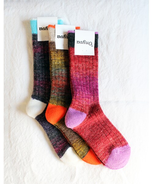 Onyva（オニヴァ）の「Onyva(オニヴァ) メランジウールソックス（ソックス/靴下・レディース・ピンク/オレンジ/ライラック・Free）」の4枚目の写真