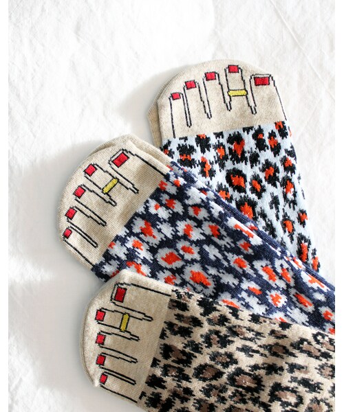 Onyva（オニヴァ）の「Onyva(オニヴァ) レオパードウールソックス（ソックス/靴下・レディース・ベージュ/サックスブルー/ネイビー・Free）」の4枚目の写真