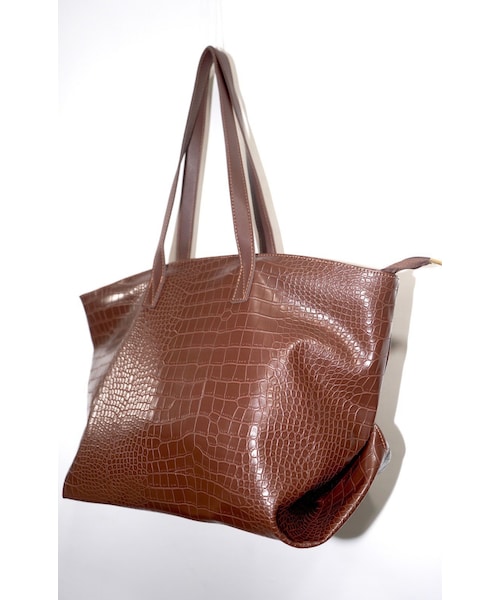 A.D.G（エーディージー）の「Croco-Touch Big Tote Bag (brown)（トートバッグ・レディース・ブラウン・FREE）」の6枚目の写真