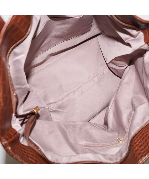 A.D.G（エーディージー）の「Croco-Touch Big Tote Bag (brown)（トートバッグ・レディース・ブラウン・FREE）」の7枚目の写真