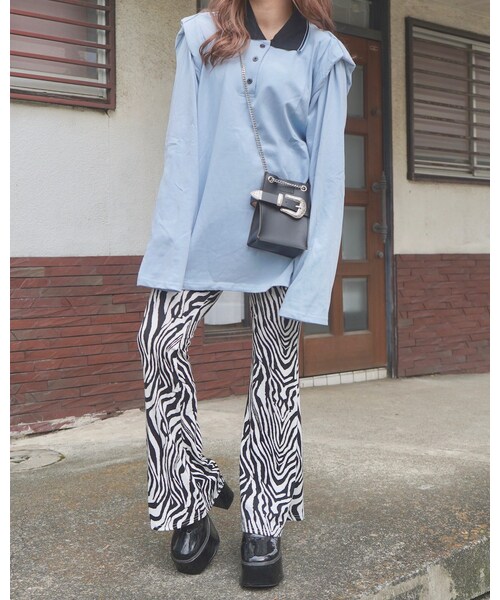 A.D.G(エーディージー)の「Point Shoulder Big Polo-shirts (sax blue)(ポロシャツ・レディース・ブルー・FREE)」の3枚目の写真