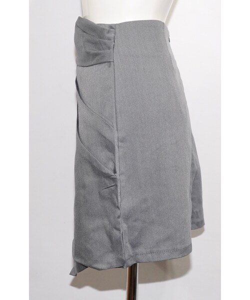 A.D.G（エーディージー）の「Irregular Mini Skirt (grey)（スカート・レディース・グレー・FREE）」の7枚目の写真