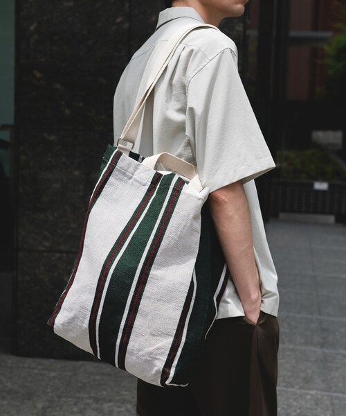 URBAN RESEARCH DOORS（アーバンリサーチドアーズ）の「2WAYストライプトートバッグ（トートバッグ・メンズ・GREEN/L.BLUE/ORANGE・-）」の7枚目の写真