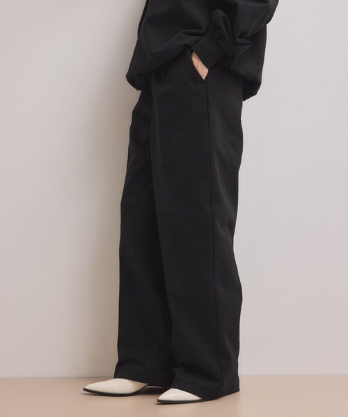 ADAM ET ROPE'(アダムエロペ)の「【WEB限定】スウェットワイドスラックス(スラックス・レディース・ブラック/グレー/キナリ系・36/38)」の12枚目の写真