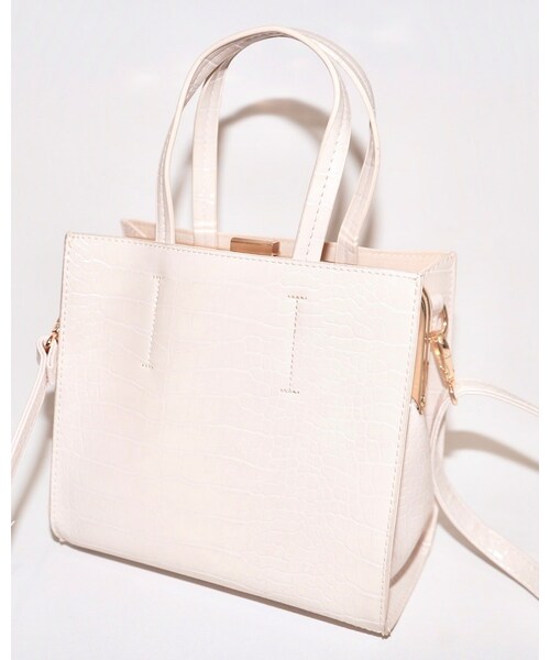 A.D.G（エーディージー）の「Crocodile Touch Square Shoulder Bag  (white)（ショルダーバッグ・レディース・ホワイト・FREE）」の6枚目の写真