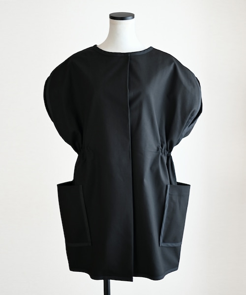 Marient(マリエント)の「2wayパイピングハーフジレ(ベスト・レディース・ベージュ/ブラック・FREE)」の2枚目の写真