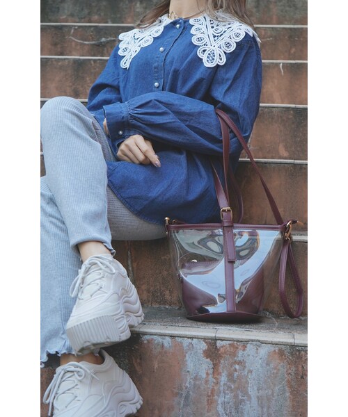 A.D.G(エーディージー)の「Big Lace Collar Denim Blouse(シャツ/ブラウス・レディース・ブルー・FREE)」の3枚目の写真