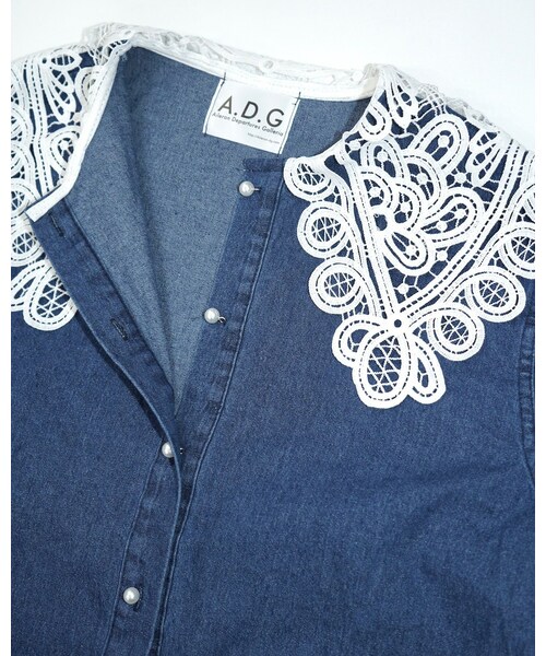 A.D.G(エーディージー)の「Big Lace Collar Denim Blouse(シャツ/ブラウス・レディース・ブルー・FREE)」の7枚目の写真