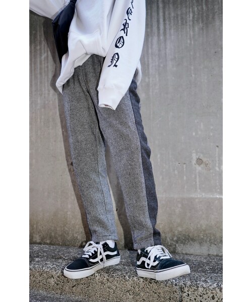 A.D.G(エーディージー)の「Side Line Herringbone Pants (grey)(その他パンツ・レディース・グレー・FREE)」の4枚目の写真