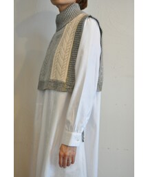 -- | ジャガード＆ケーブルショートベスト(ベスト)