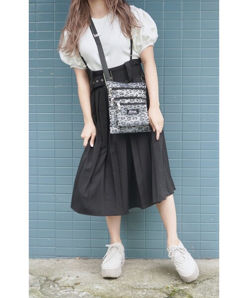 A.D.G（エーディージー）の「"LOVE" Old English Necklace (silver)（ネックレス・レディース・シルバー・FREE）」の5枚目の写真