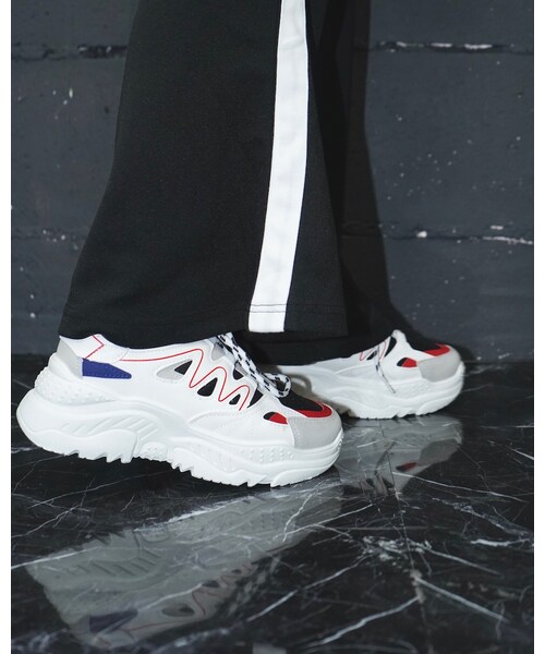 A.D.G(エーディージー)の「Volume Sole Dad Sneaker(スニーカー・レディース・ホワイト・FREE)」の4枚目の写真