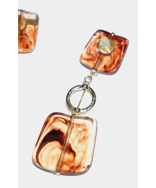 A.D.G(エーディージー)の「Twin Tortoiseshell Drop Pierced Earrings(ピアス(両耳用)・レディース・ブラウン・FREE)」の3枚目の写真