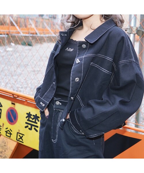 A.D.G（エーディージー）の「Black Denim Jacket&Wide Pants 2P SET UP（セットアップ・レディース・ブラック・FREE）」の3枚目の写真
